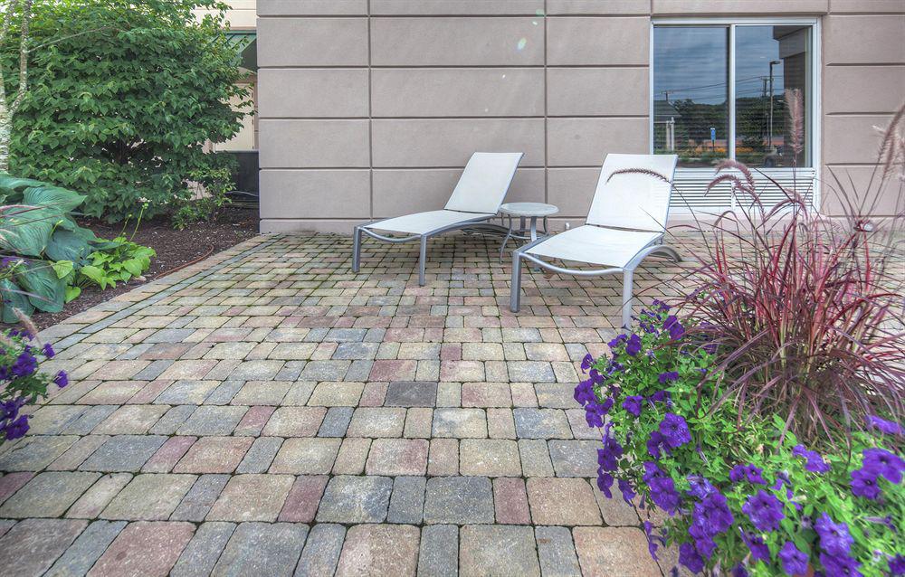 Hilton Garden Inn Norwalk Zewnętrze zdjęcie